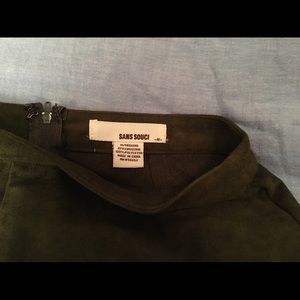 Cute olive suede skirt!